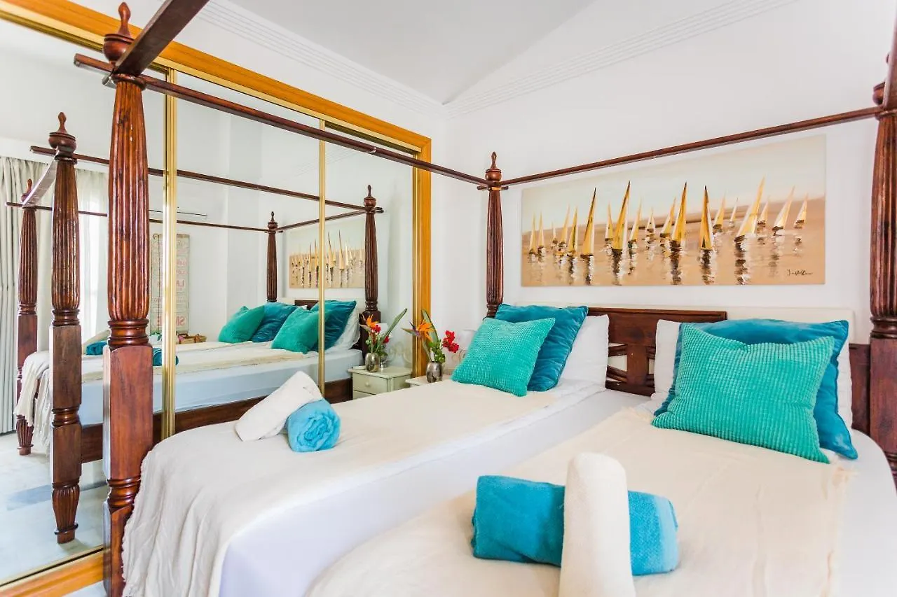 Casa Bora Bora Villa Marbella 0*,  Spain